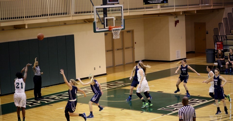 passthru_imagecredit_Basketball_Stock_15425922144_08084b4371_k