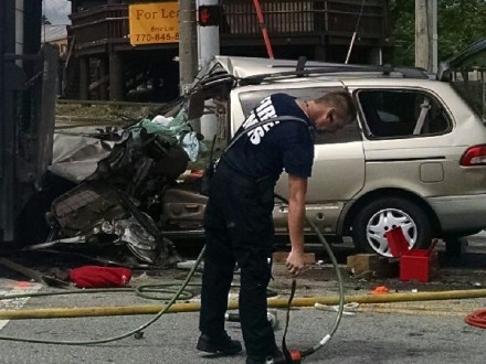 now habersham news banks crossing bakery truck crash close