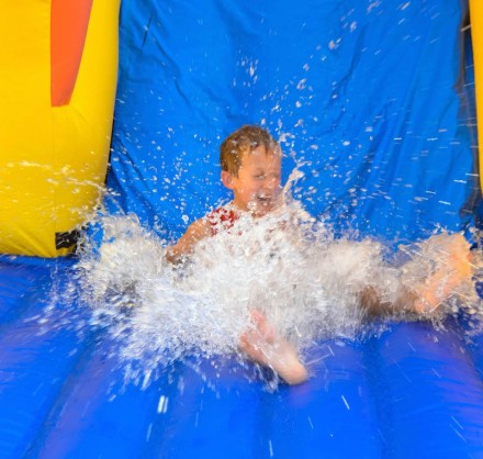 arts&entertainment-downtown splashdown