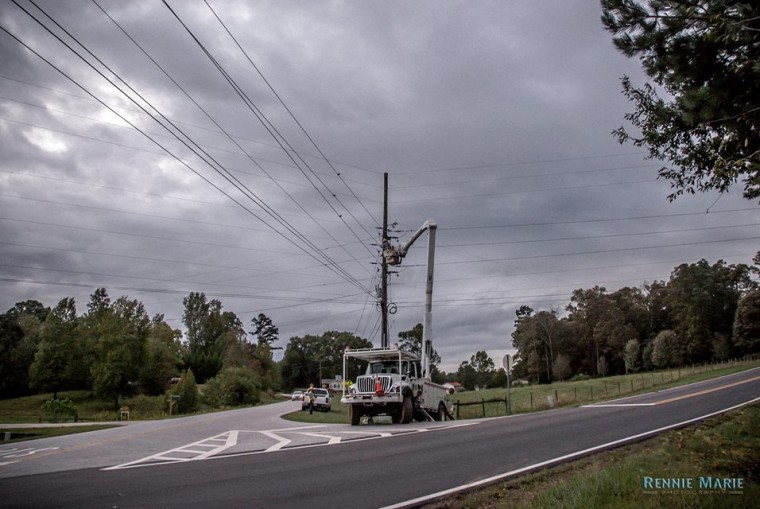 news-utility crews storm damage joaquin