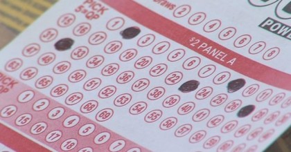 Powerball-jackpot-surges-to-860x450_c