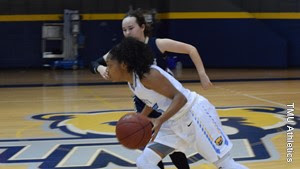tmu-women-bears-vs-toccoa-falls