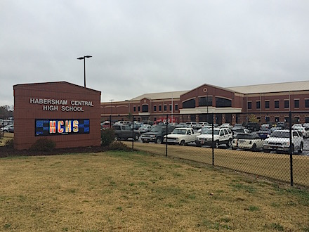 HCHS Habersham Central High School exterior
