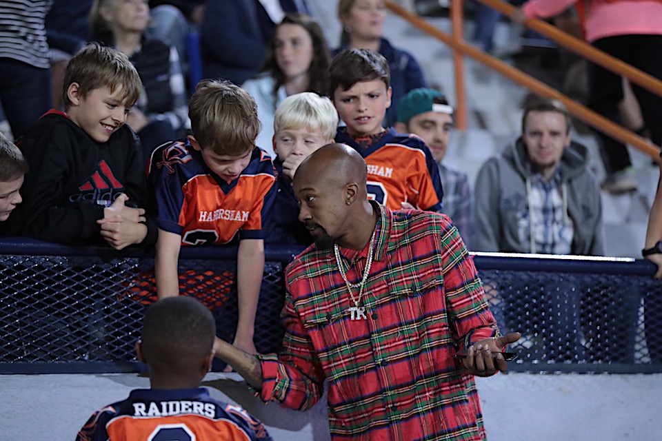 Tavarres King at Raider game