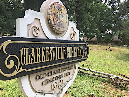Clarkesville Cemetery sign
