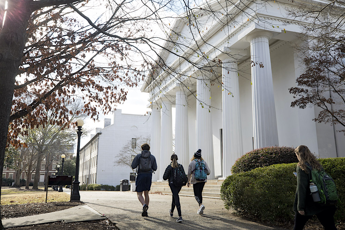 UGA Students on campus