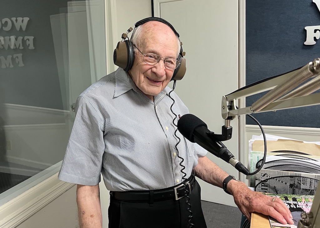 Billy Burrell's last sign off