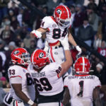 AP Top 25: No. 1 UGA leads unchanged top 5; Ducks, UCLA slip