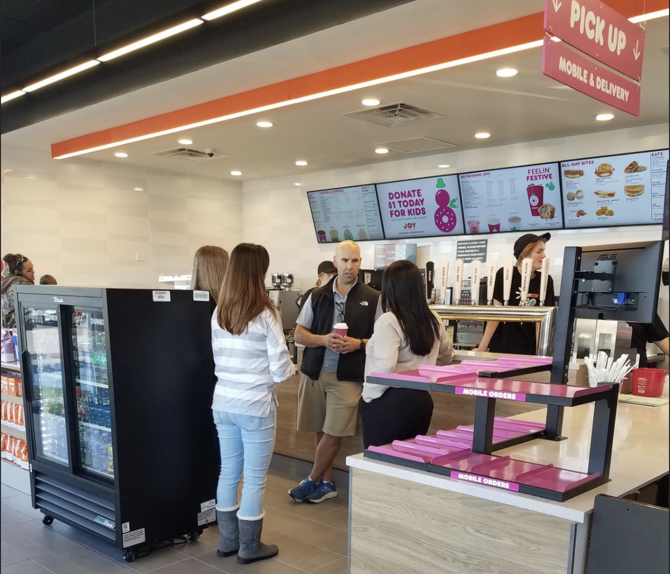 Dunkin' Cornelia soft opening day2022-11-08 at 4.48.16 PM