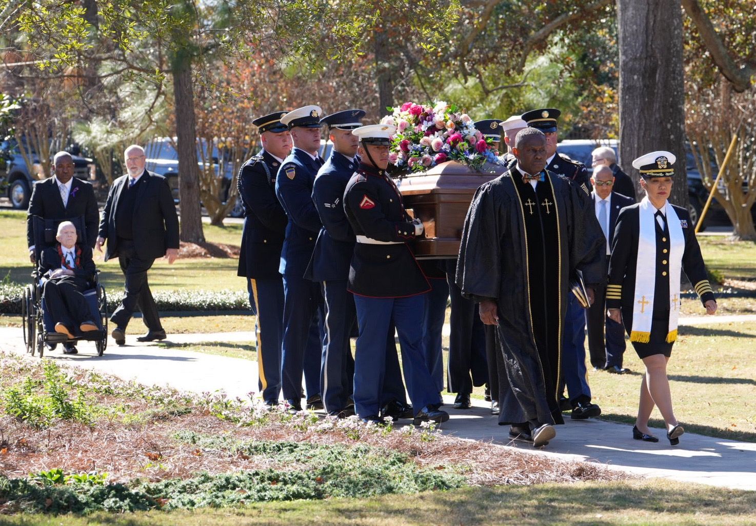Jimmy Carter attends wife's funeral in Plains, GA