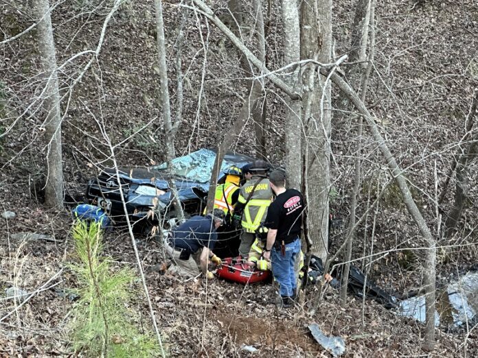 Crane Mill Road wreck1