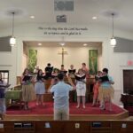 Mountain Voices Community Choir takes audience to the beach
