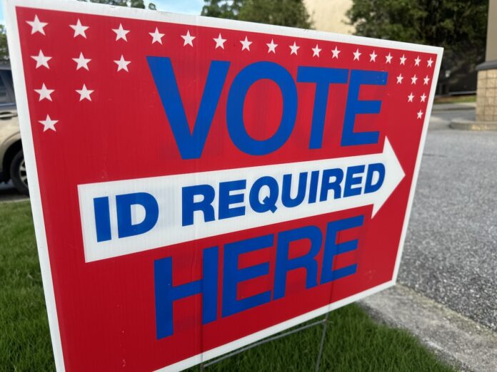 voting signs North Precinct at Ruby Fulbright Aquatic Center2