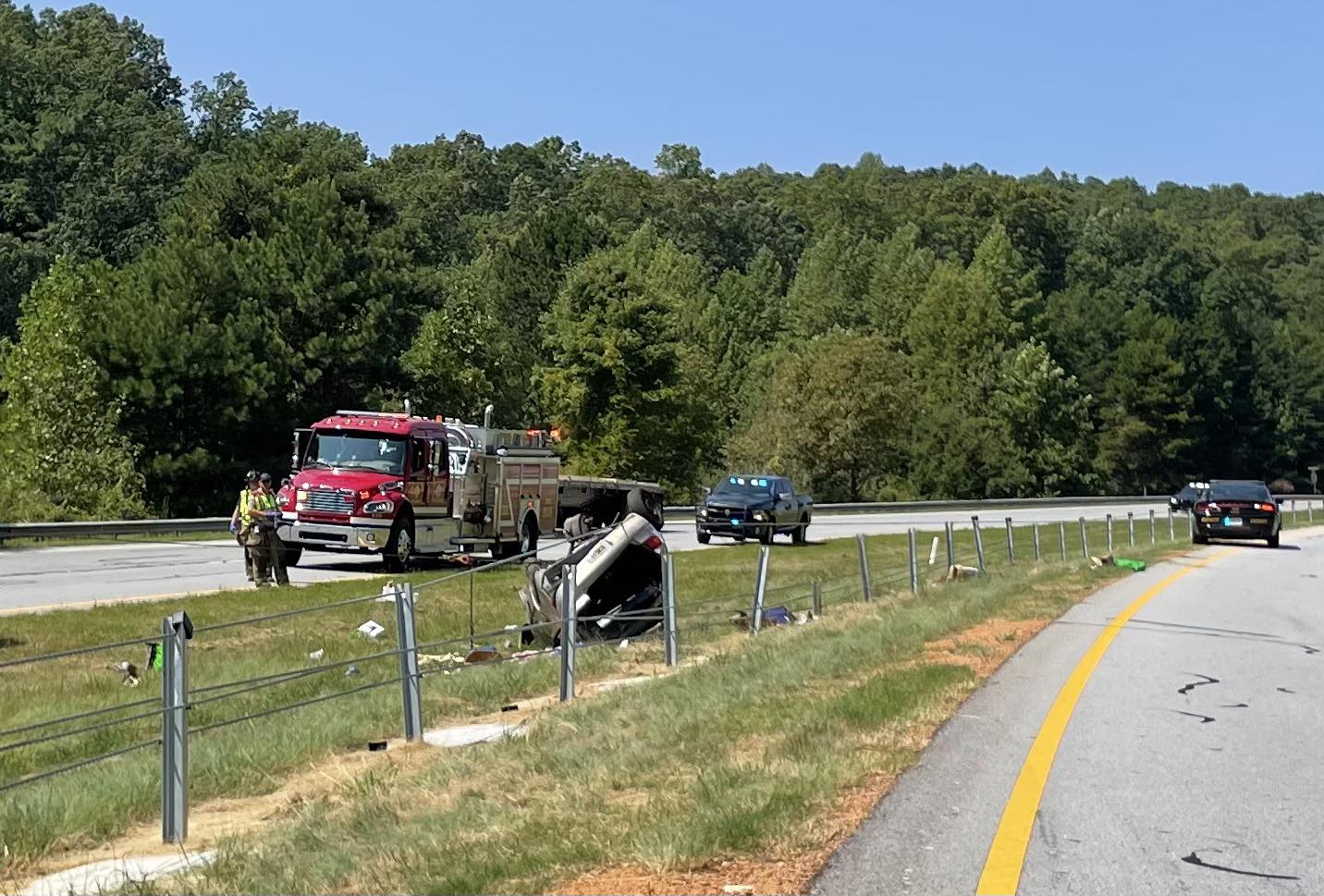 Emergency crews respond to rollover wreck on Hwy. 123 - Now Georgia