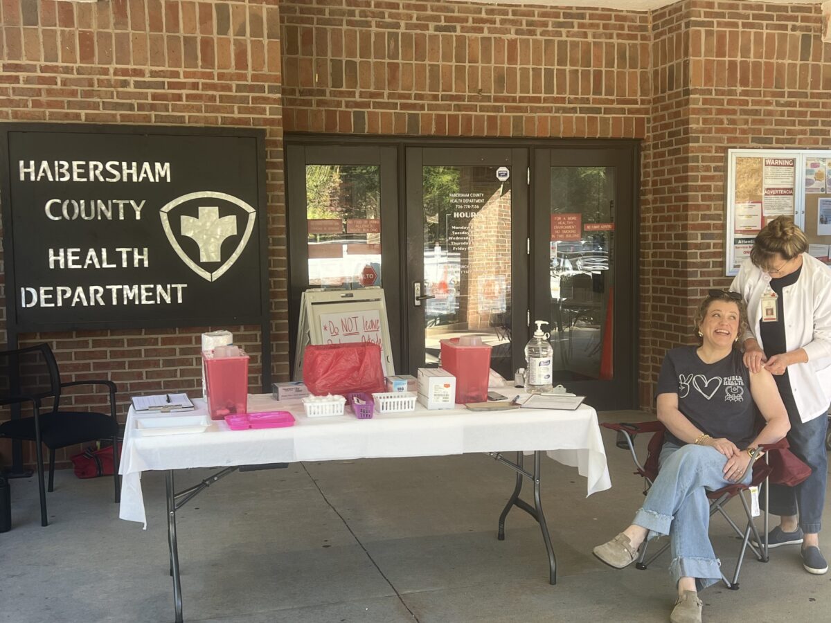 Drive thru flu clinic at Habersham County Health Department - Now Georgia