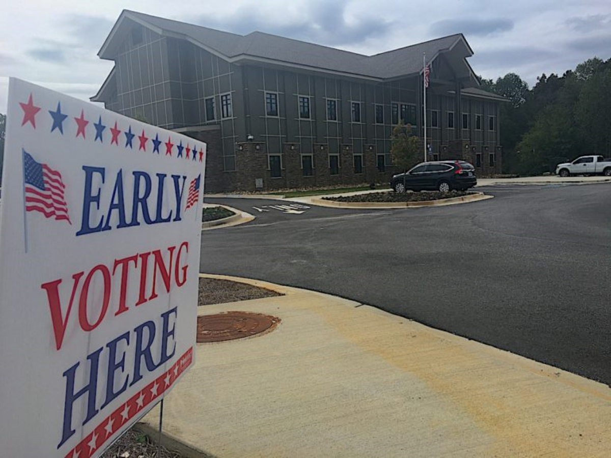 Early-voting-Habersham-County-Administration-Building-768x576