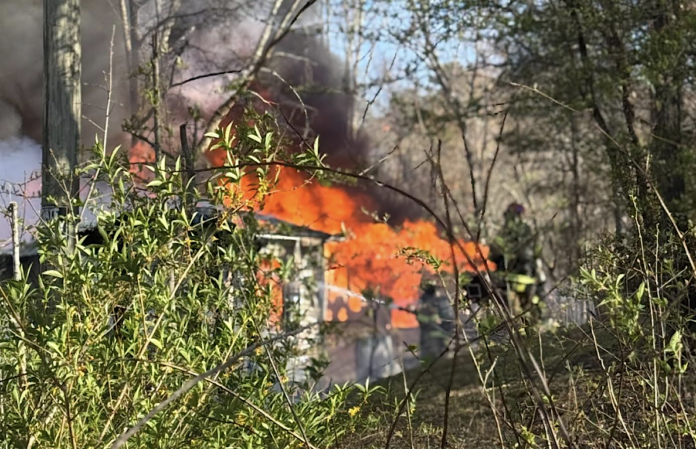 Mt. Vernon Road mobile home fire