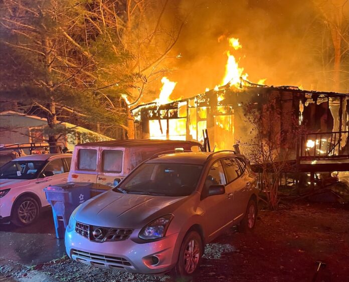 Willow Way mobile home fire1