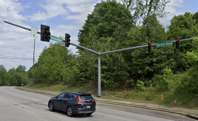 Chestatee Road and Sardis Road intersection