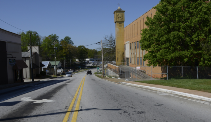 Monroe Street-old courthouse-west