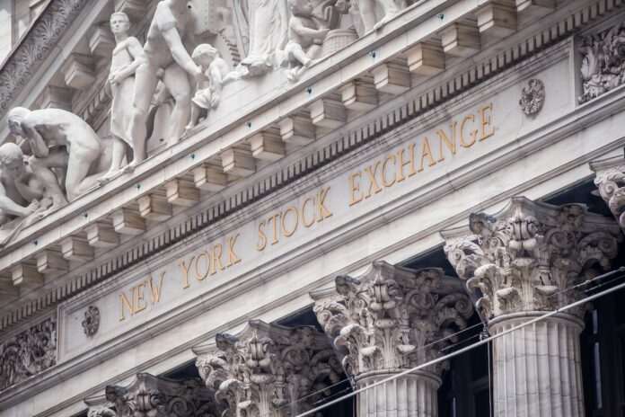 New York Stock Exchange (NYSE) building, New York City, USA