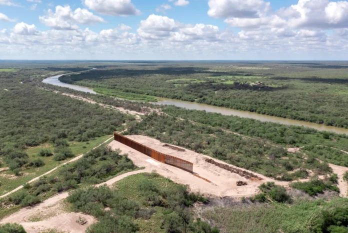 0923 Texas Border Wall BL TT 207.jpg
