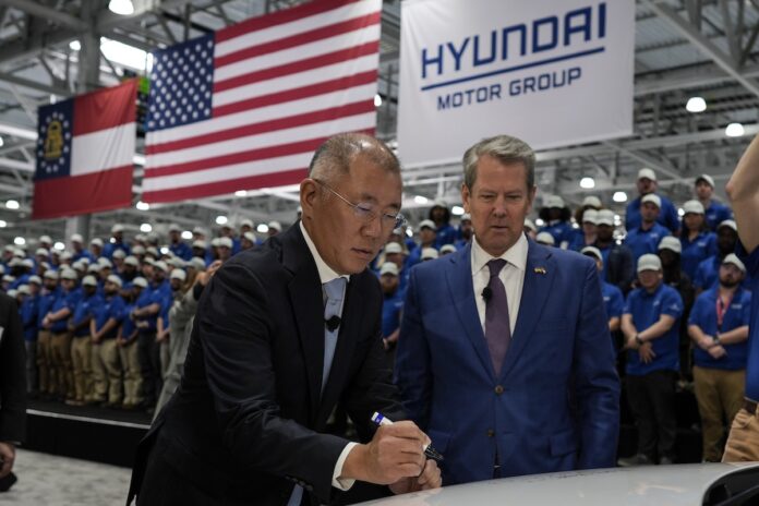 Immigration Raid-Hyundai Plant-Governor