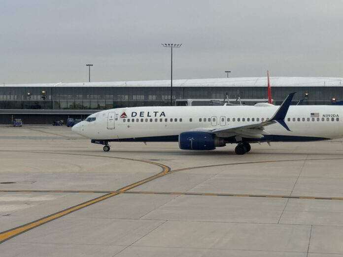 Delta airplane at Hartsfield-Jackson Atlanta International Airport