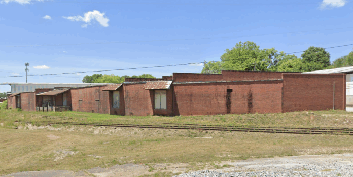 the building where Sweet Acre Farm Winery is relocating