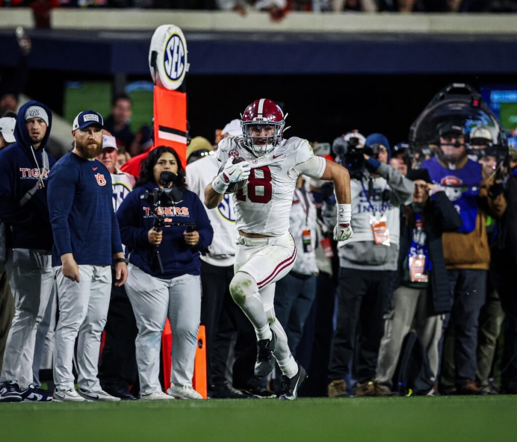 Alabama escapes Auburn with 27-20 victory; Tide to face Bulldogs for SEC Championship
