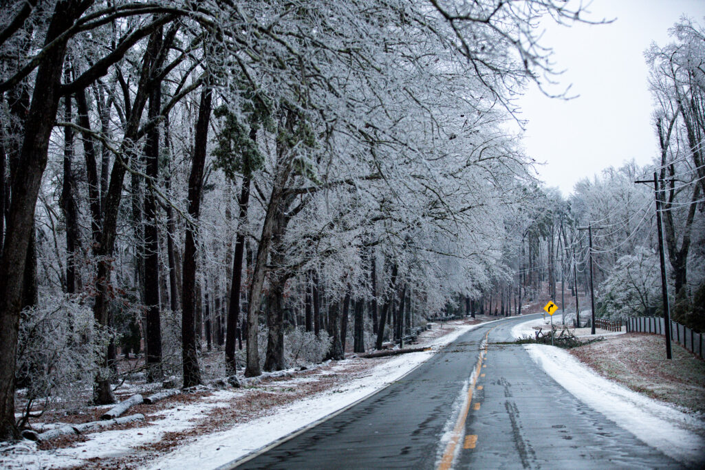 Northeast sees more snow from the tail end of a colossal winter storm ...