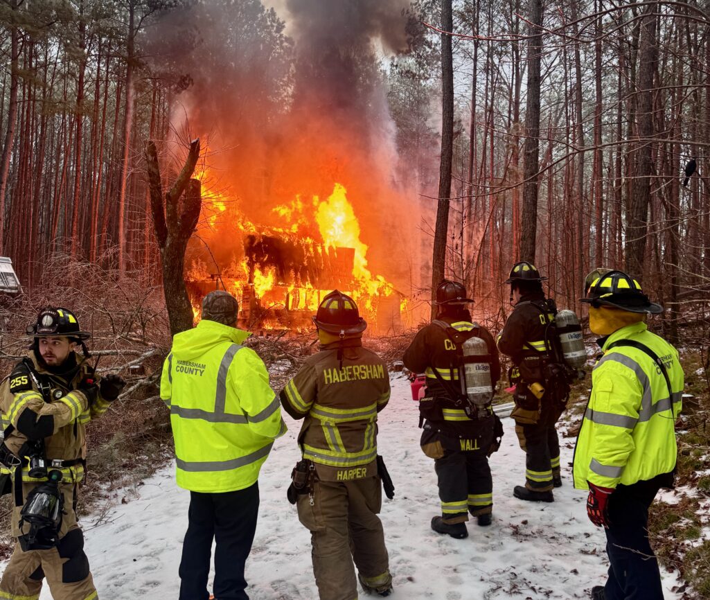 Winter weather leaves firefighters walking in as fire engulfs home ...