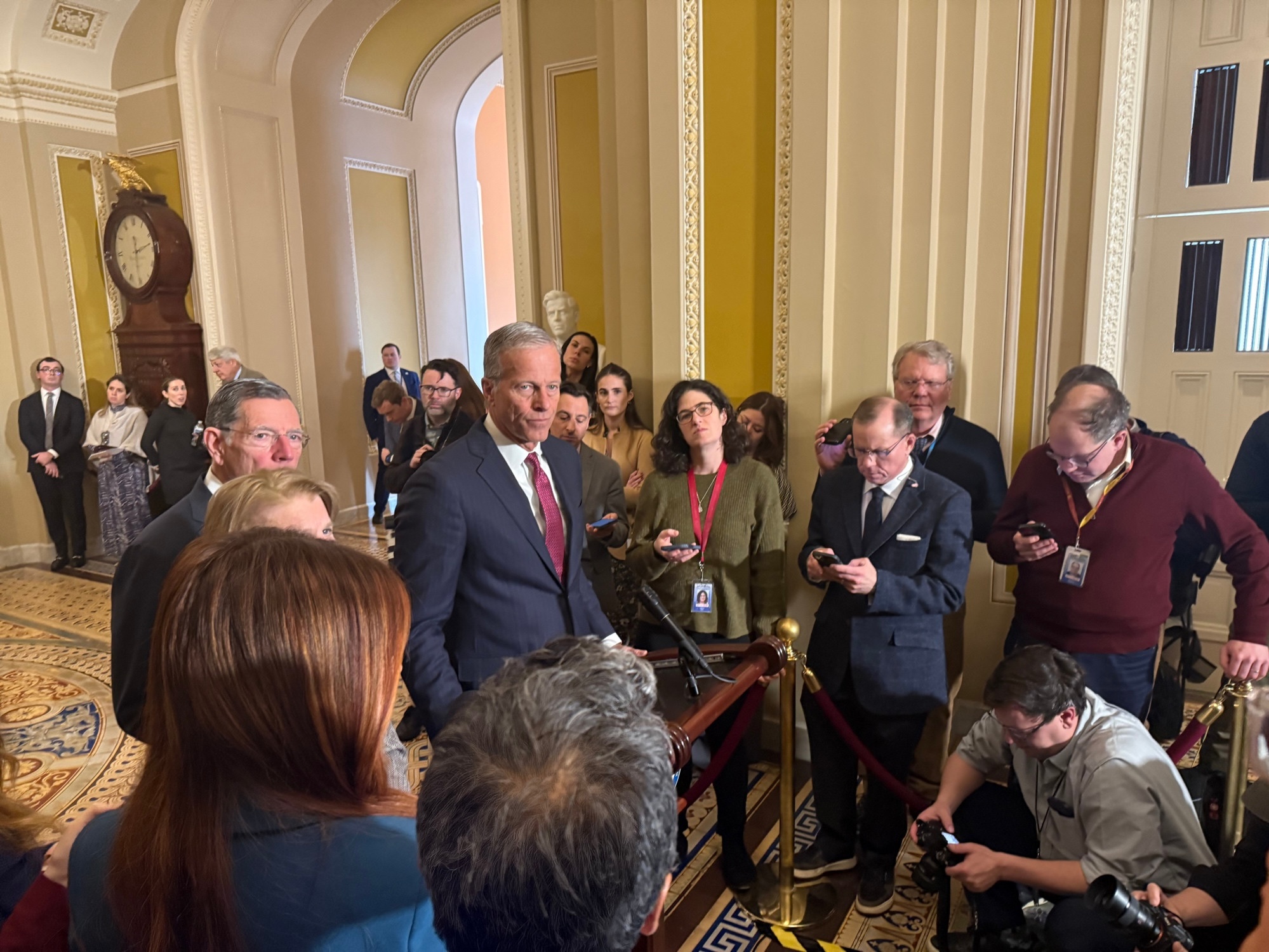 US Senate poised to send House spending deal in race to avert partial ...