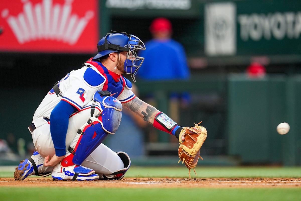 Braves add catching depth, sign former Rangers All-Star Jonah Heim to ...