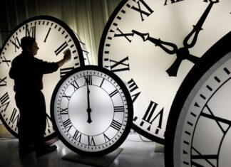 This weekend’s US clock change is a problem, and there’s a deep divide on how to fix it