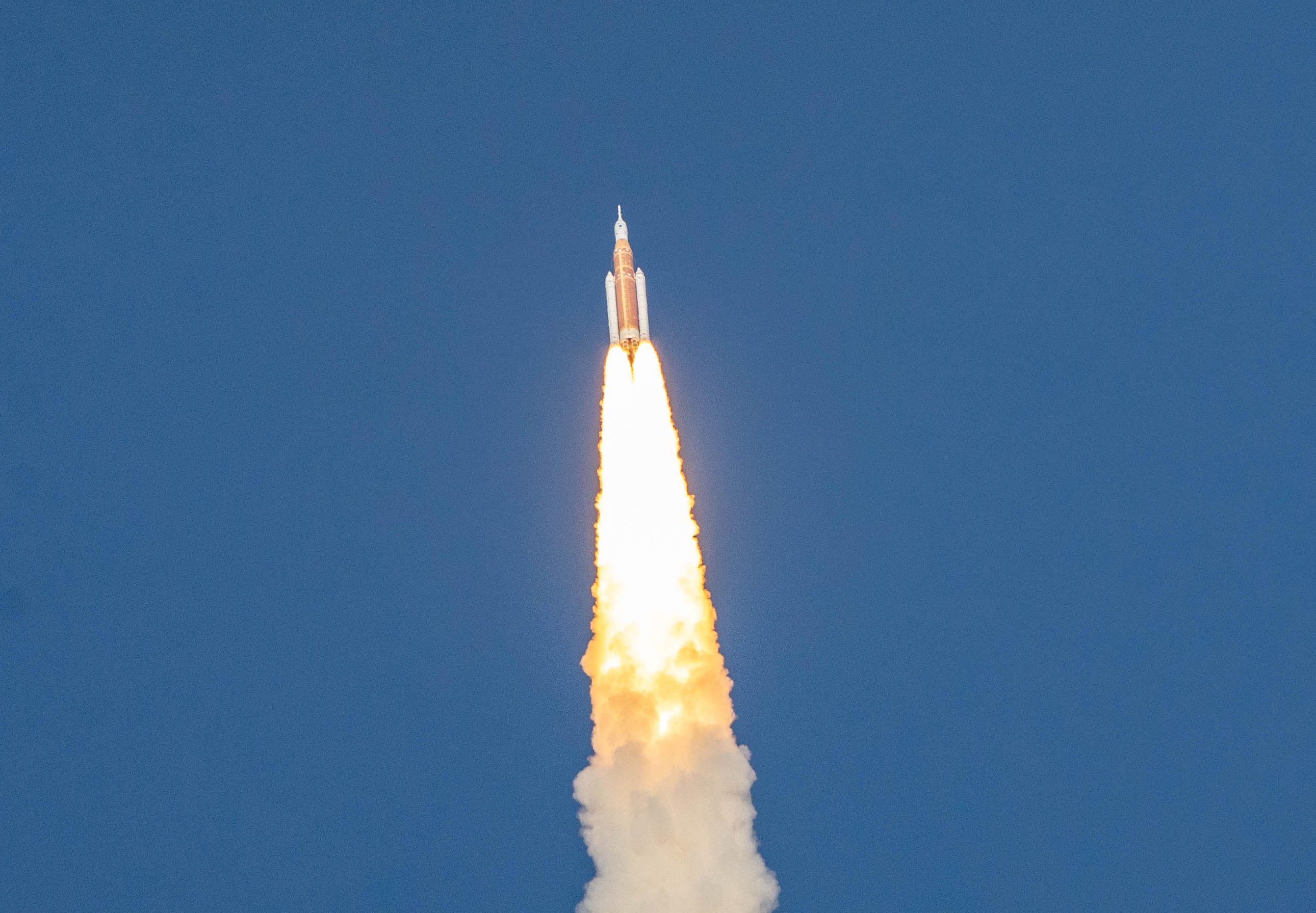 Artemis II: A rumbling of my bones