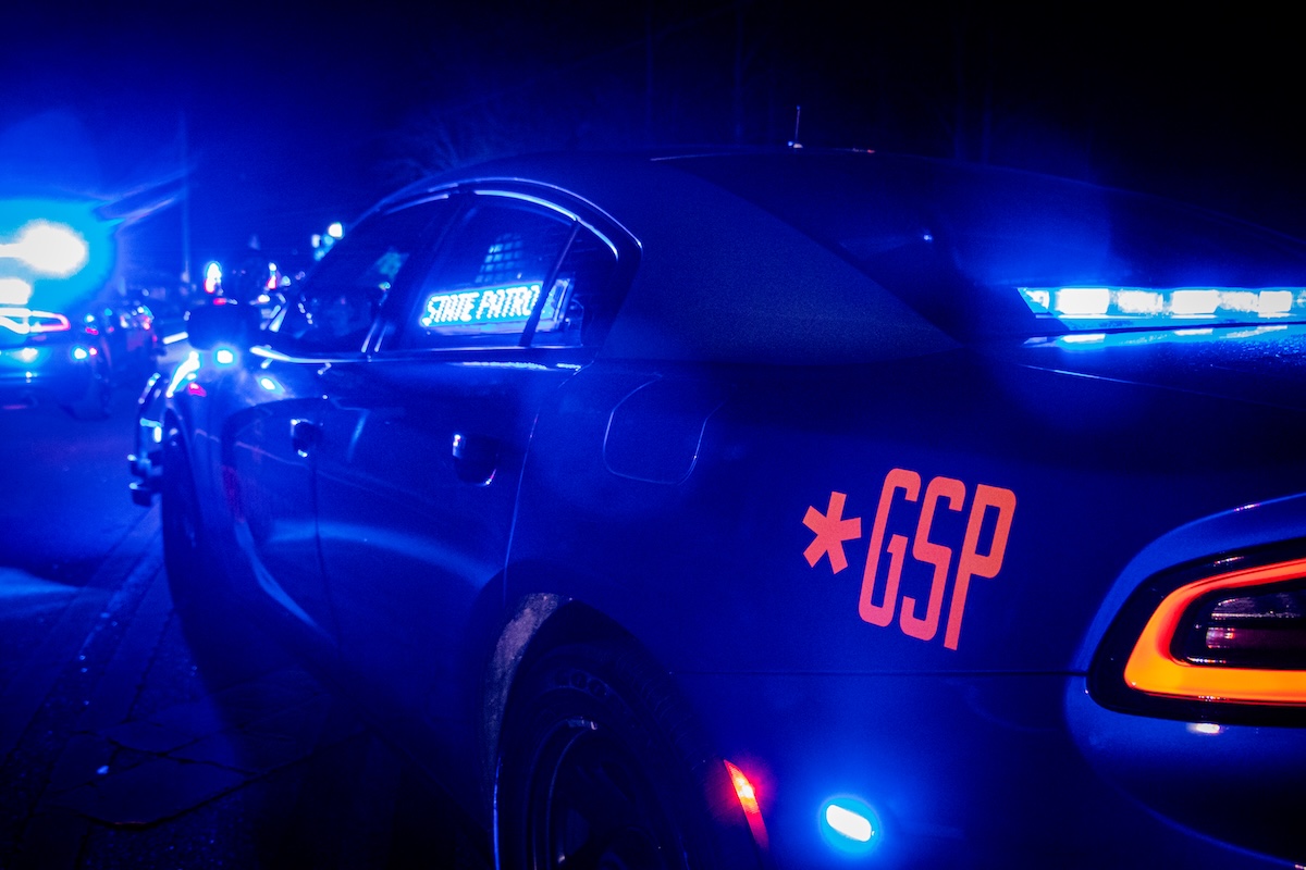 Stolen vehicle pursuit ends with PIT maneuver on I-85