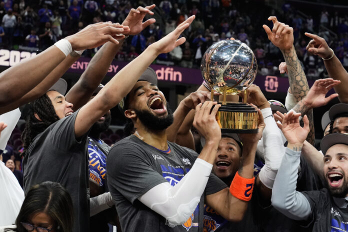 APTOPIX Knicks Cavaliers Basketball