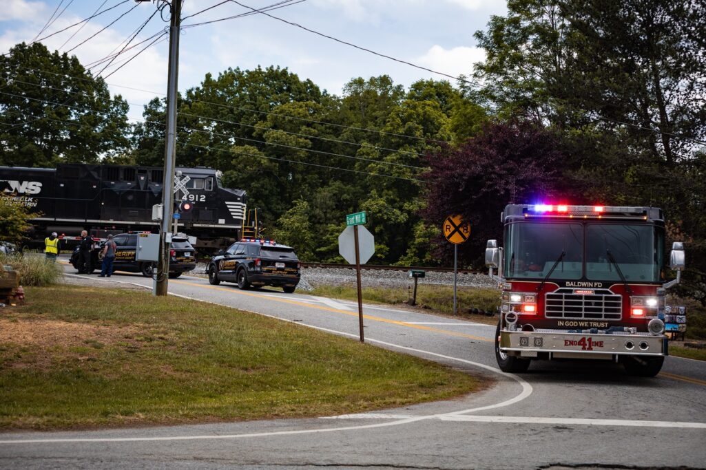 Man survives being struck by train in Alto - Now Georgia