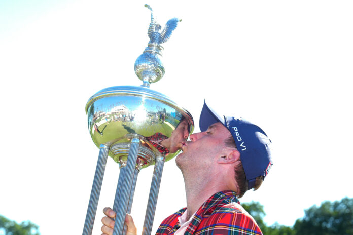 Russell Henley wins