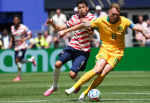 US beats Australia 2-0 to advance to World Cup