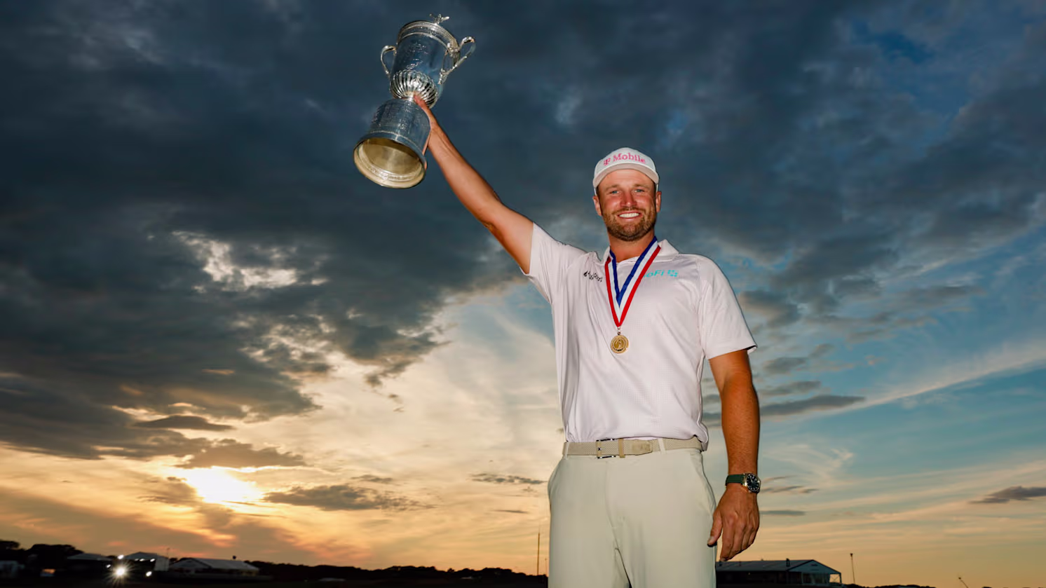 Wyndham Clark avoids record collapse and holds on to win the US Open