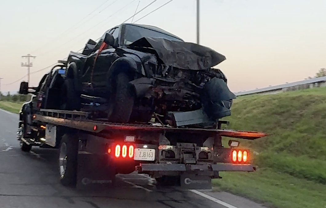 Driver charged with DUI after crashing head-on into tree along Hwy. 115 - Now Georgia