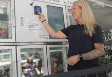 Flowers 24/7: All In Bloom unveils unique floral vending machine