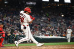 Nationals top the Braves 9-5