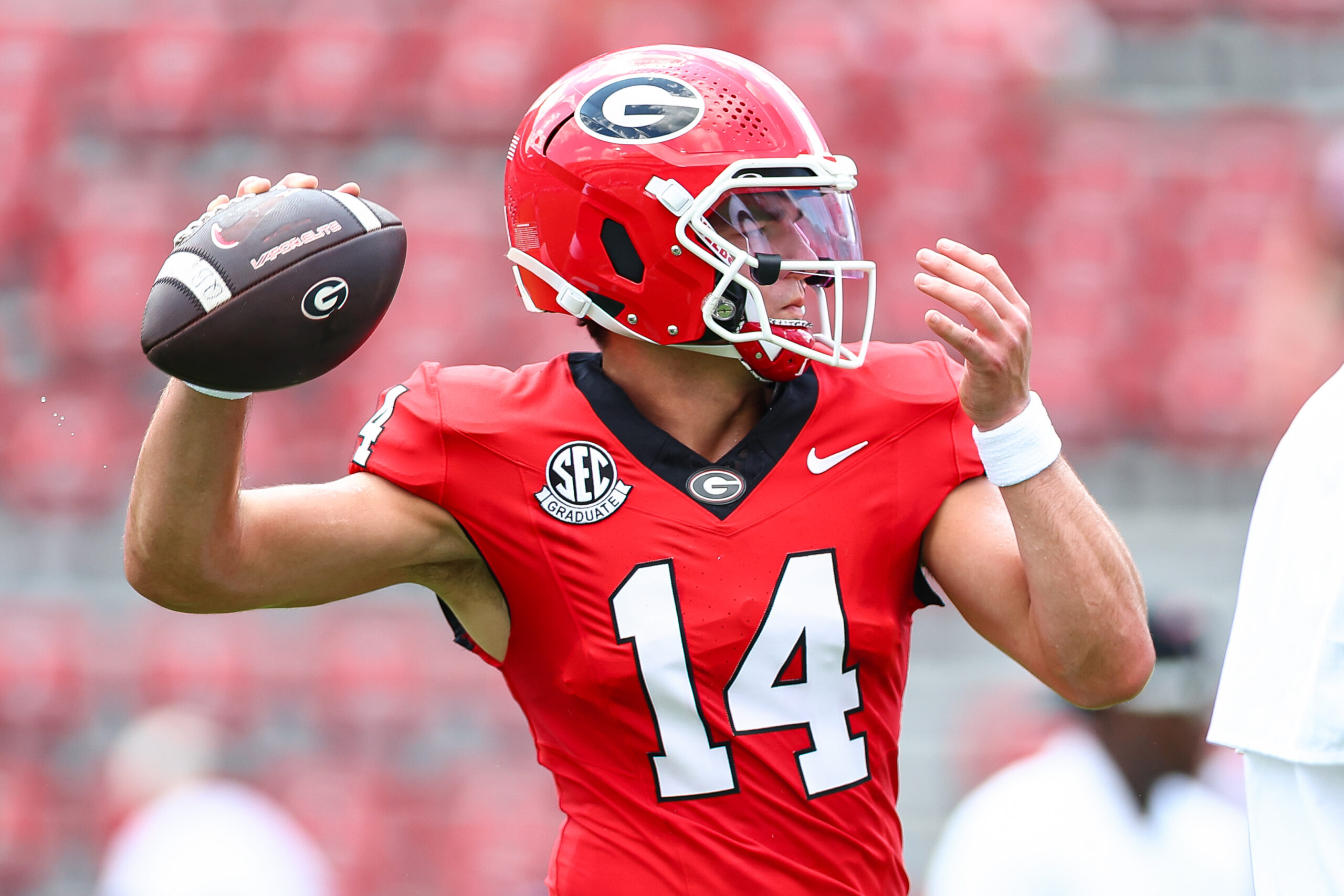 No. 3 Georgia beats Tennessee State 63-3