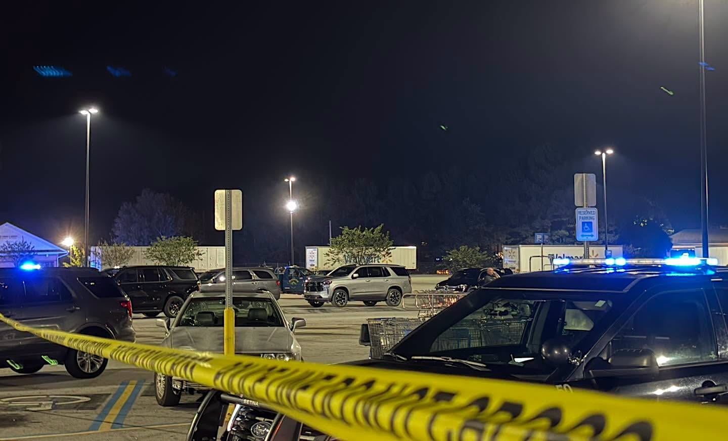 Man critically injured in shooting outside Gainesville Walmart